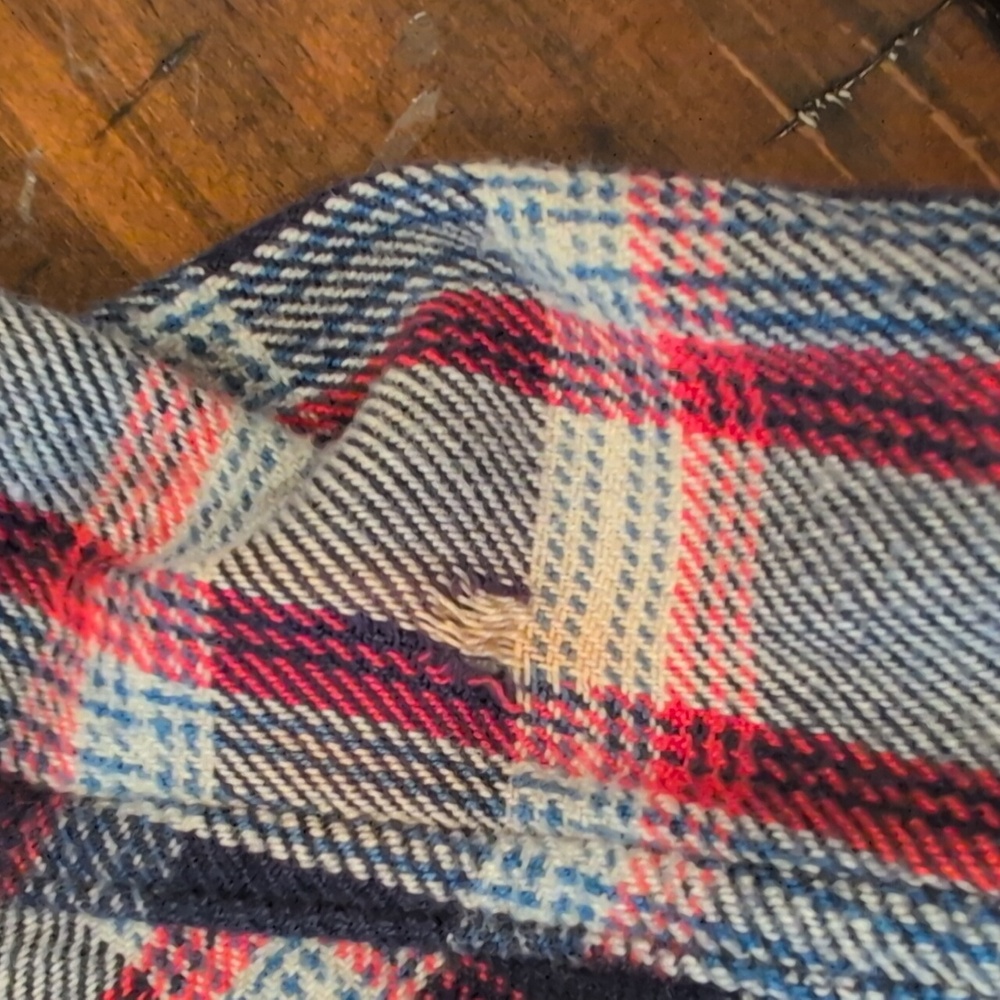 Gap X Pendleton Flannel Button Down *Flawed* - image 6